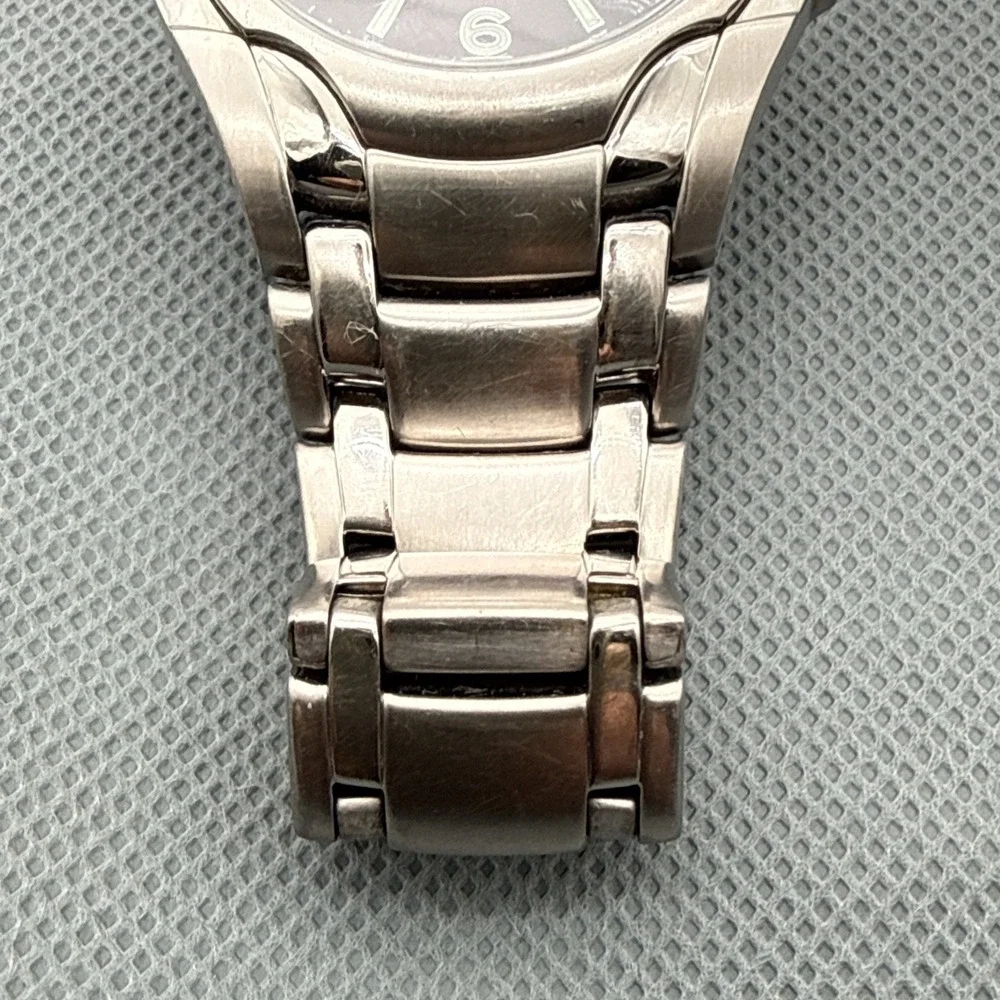 Citizen Eco-Drive Titanium E111 Solar Men's Japan Watch New Orig Battery Cell